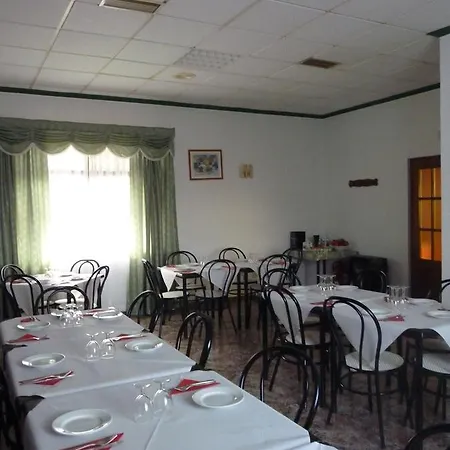La Higuera Hotel económico
